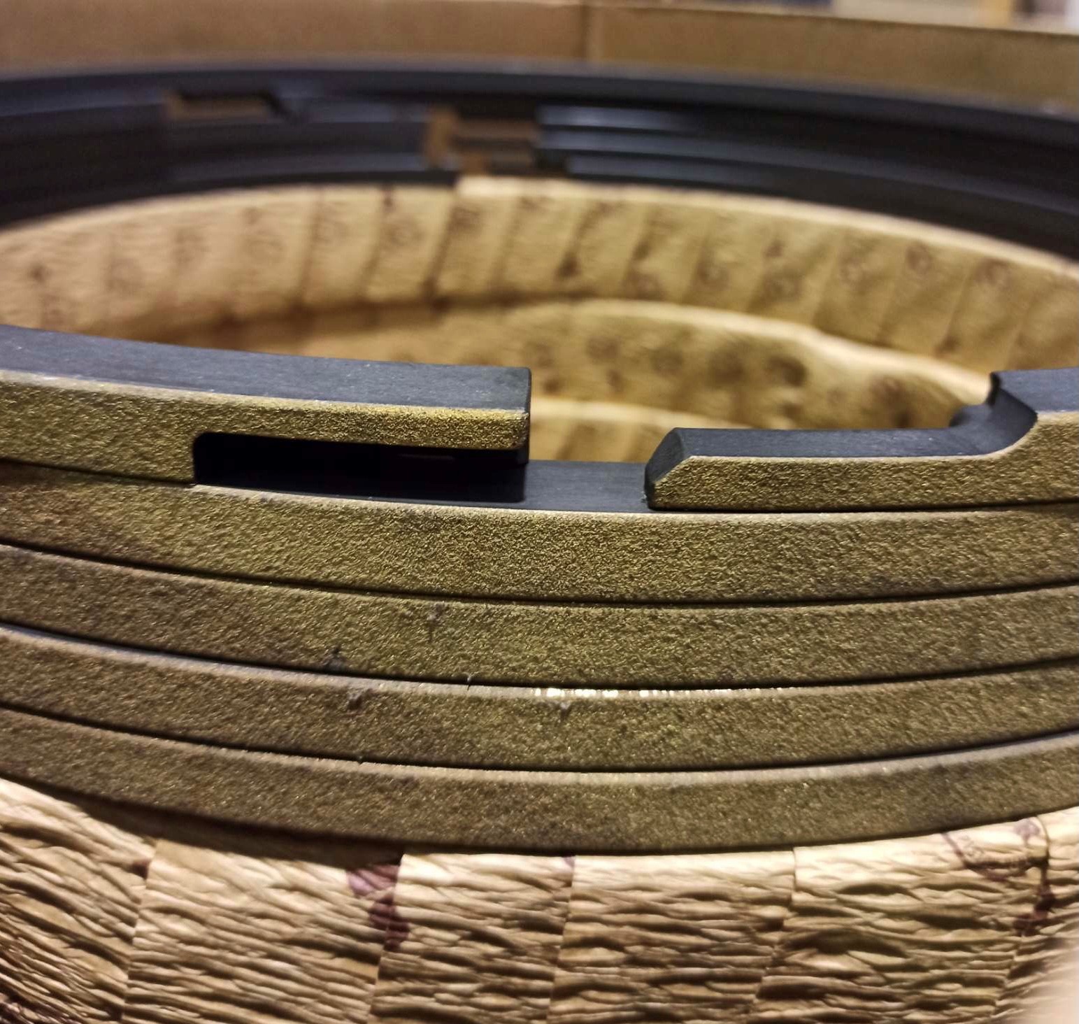 We are stronger than ever in the piston rings market! New batches of large bore piston rings arriving in monthly basis. You may send your enquiries for cermet/alu , alu or cast iron piston rings to info@technoindex.gr. Popular diameters: 350, 420, 500, 600, 700 mm.